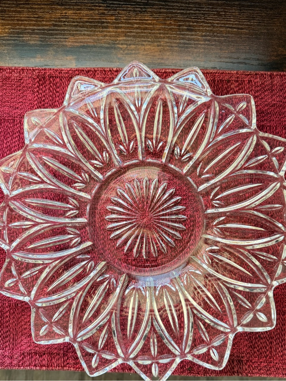 Rare clear  Pressed Glass Decorative Serving Plate